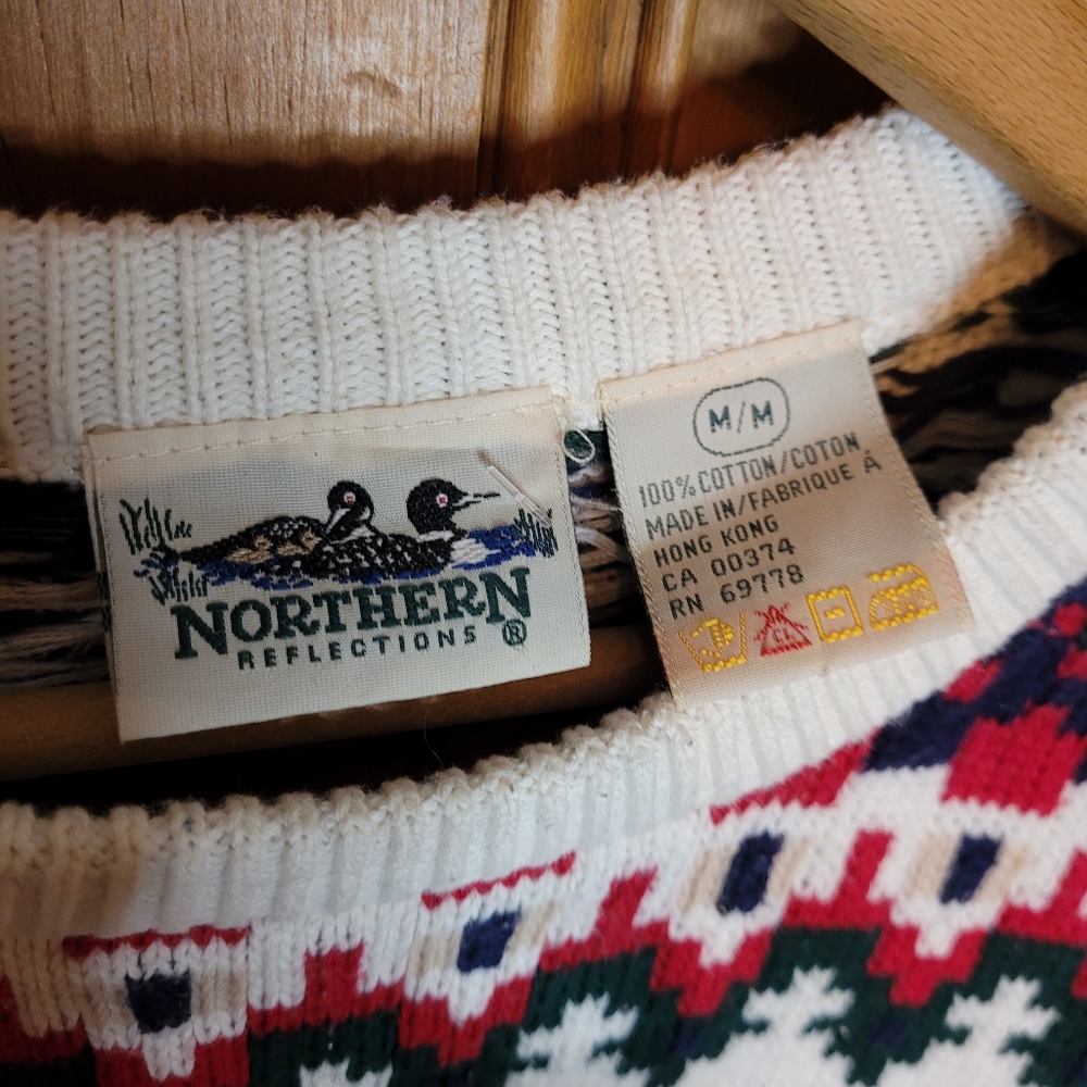 Northern Reflections Men’s Christmas Sweater - Picture 5 of 10